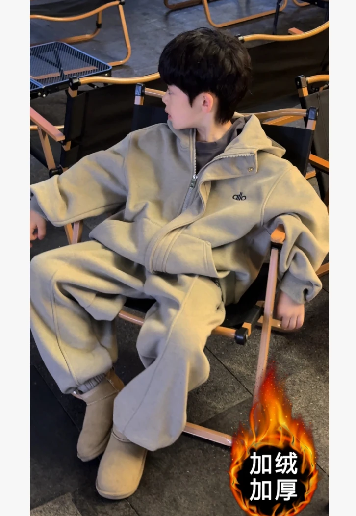 2025秋冬季中大童亲子韩系潮流刺绣连帽刺绣开衫运动加厚保两件套