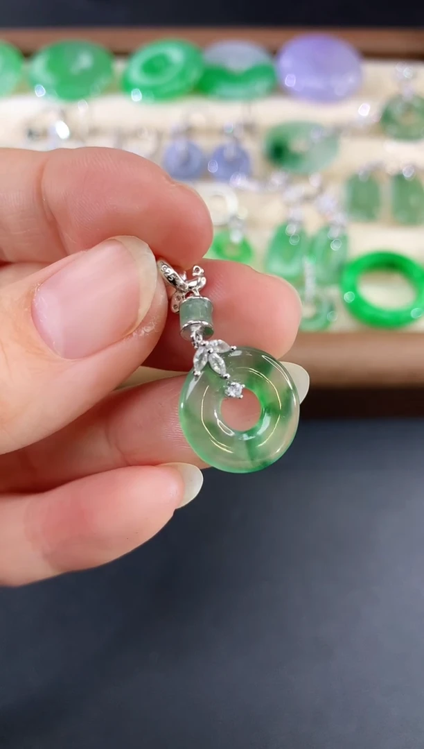 吊坠(不含链)未镶嵌翡翠131买断不退不换|680