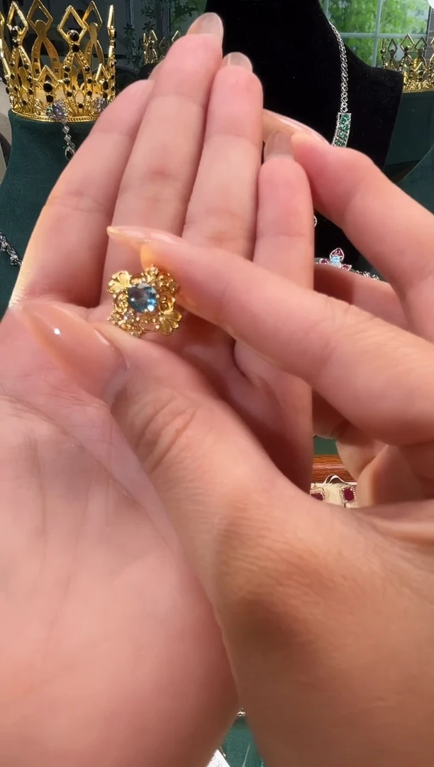 银S925镶嵌颈饰海蓝宝石吊坠