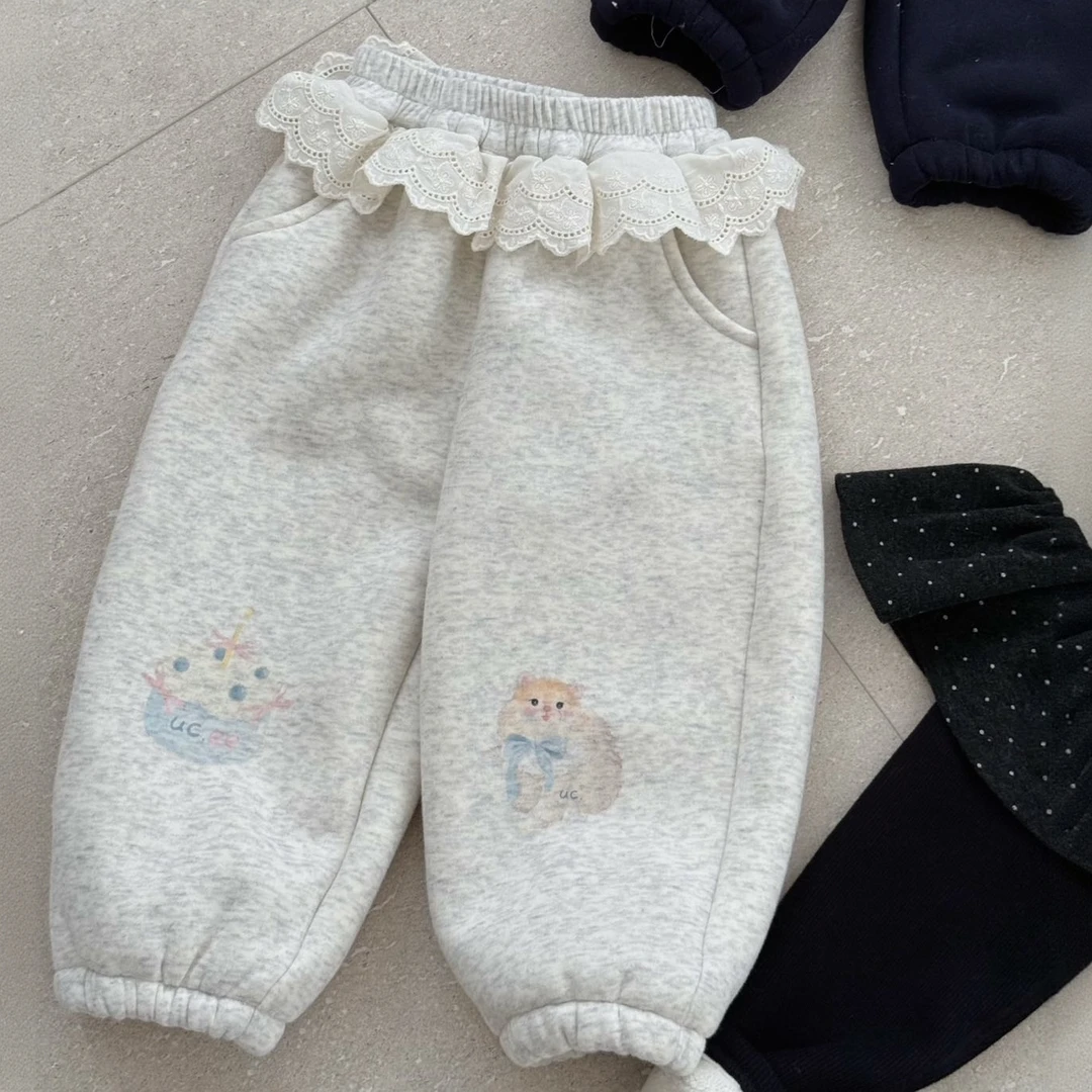 釉兮 25冬 5386女童加厚800克羔羔毛灰色卡通卫裤