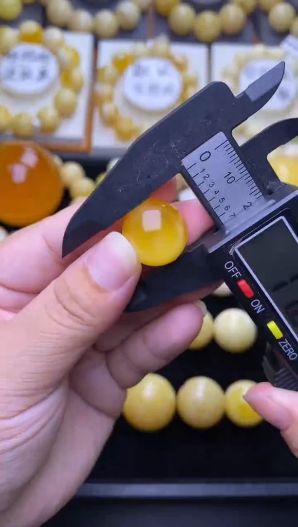 裸石琥珀未镶嵌大小姐珠宝严选35