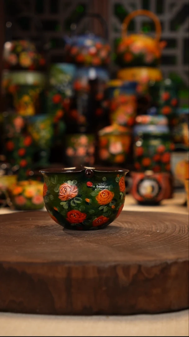 紫砂油画手绘釉下彩