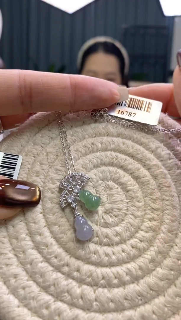 颈饰银S925镶嵌翡翠紫****2净货16787