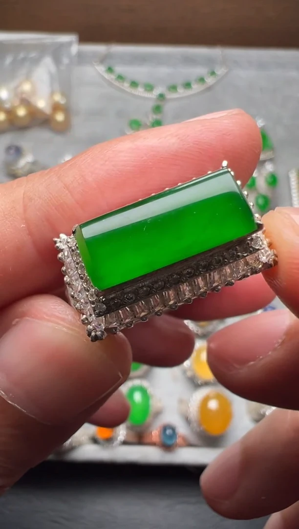 未镶嵌定制翡翠缅甸A货翡翠