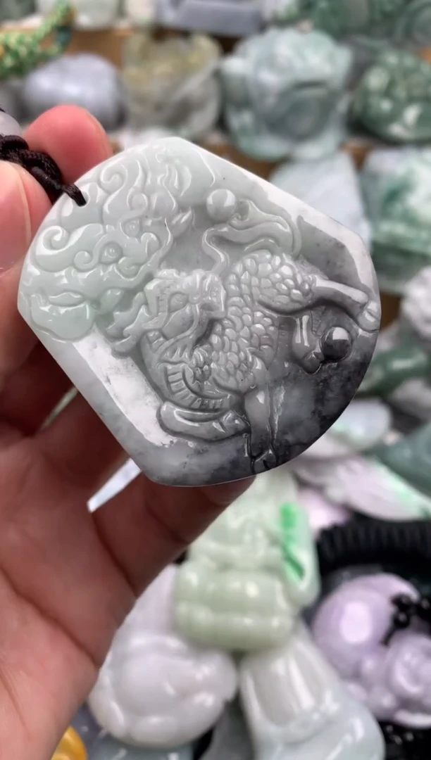 吊坠(不含链)未镶嵌翡翠1