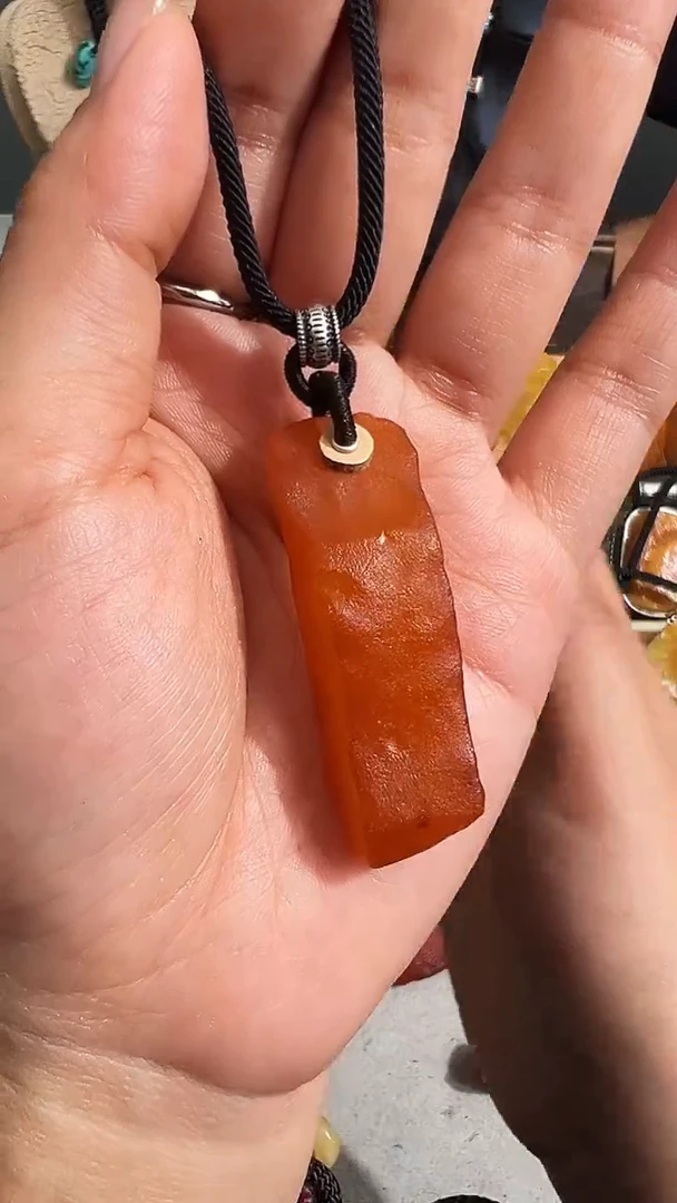 【闪购商品】蜜蜡裸石未镶嵌似玉