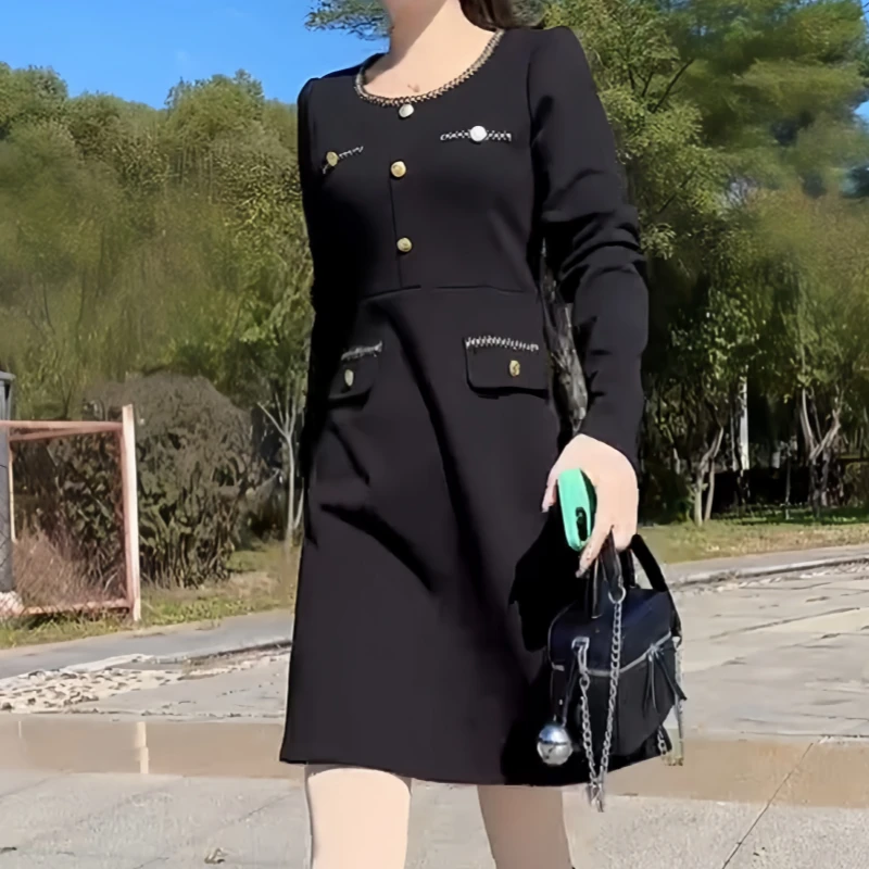 气质胖mm修身显瘦黑色小香风连衣裙早秋新款时尚百搭极简风连衣裙