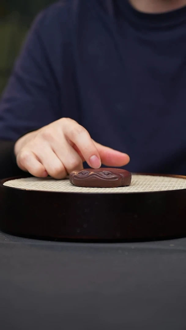 茶壶紫砂3 三足金蟾杯垫紫砂茶宠