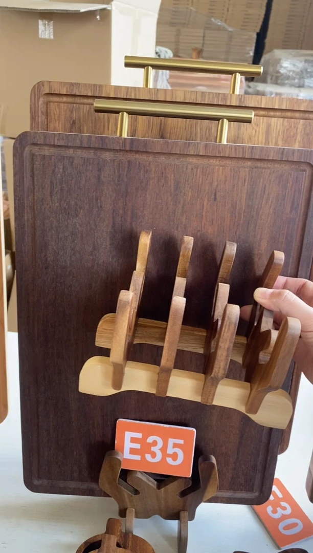 木闪购2025/12/3 E35