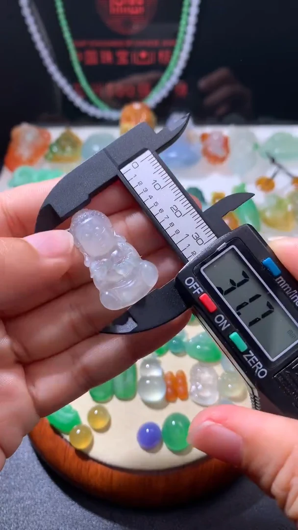 未镶嵌定制翡翠