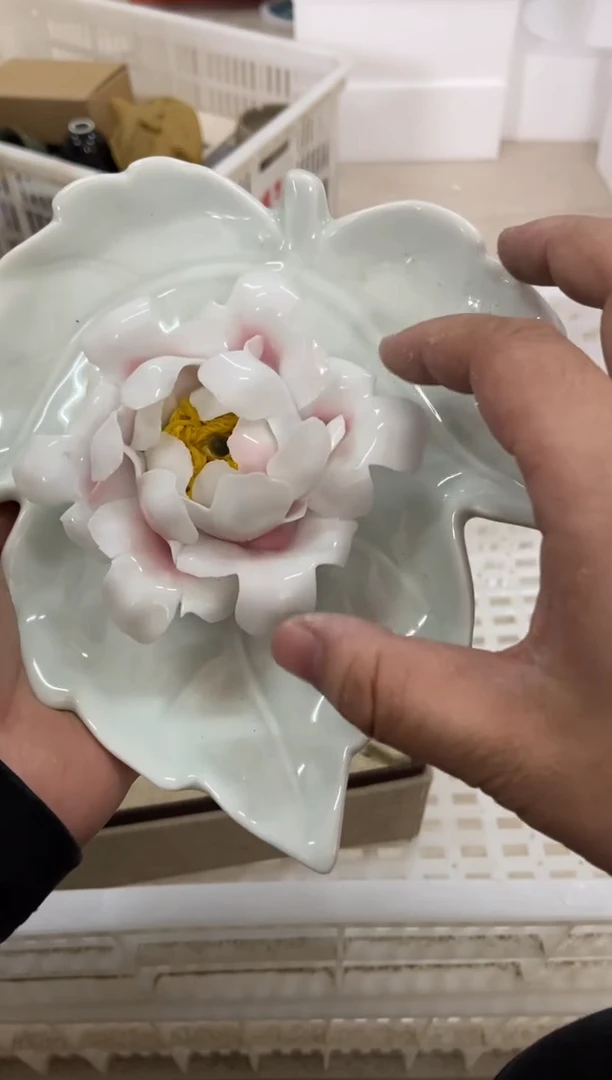 无运费险有瑕疵的摄影的产品有使用过的痕迹有点脏介意勿拍