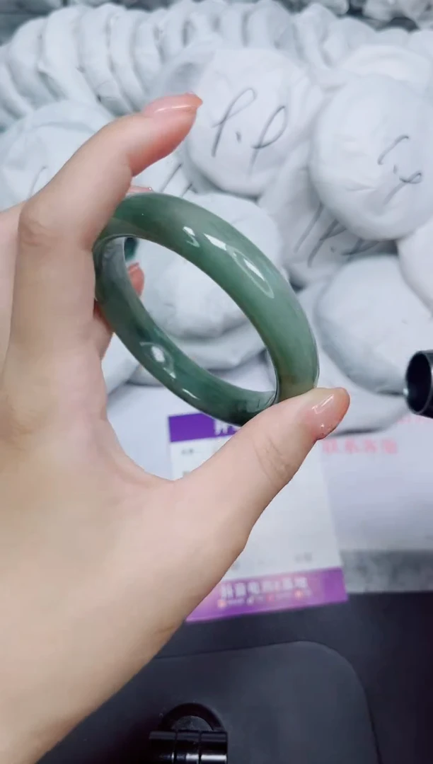 石英质玉手镯未镶嵌86-61