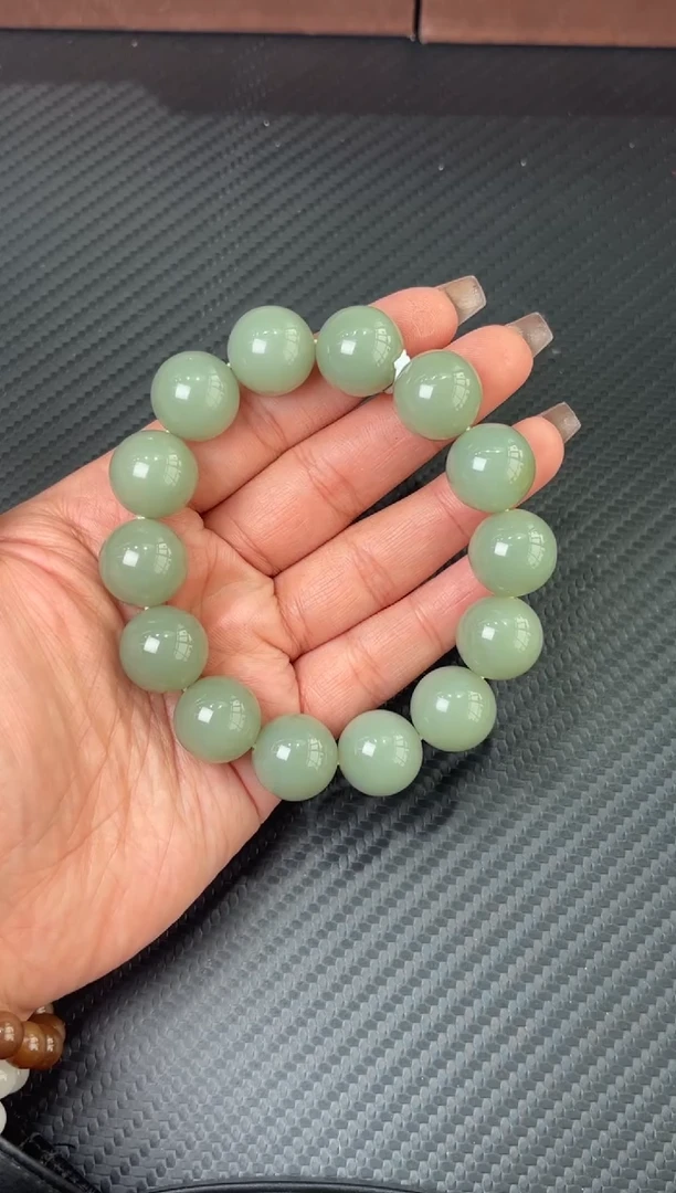未镶嵌手串和田玉且末微色差近矿16