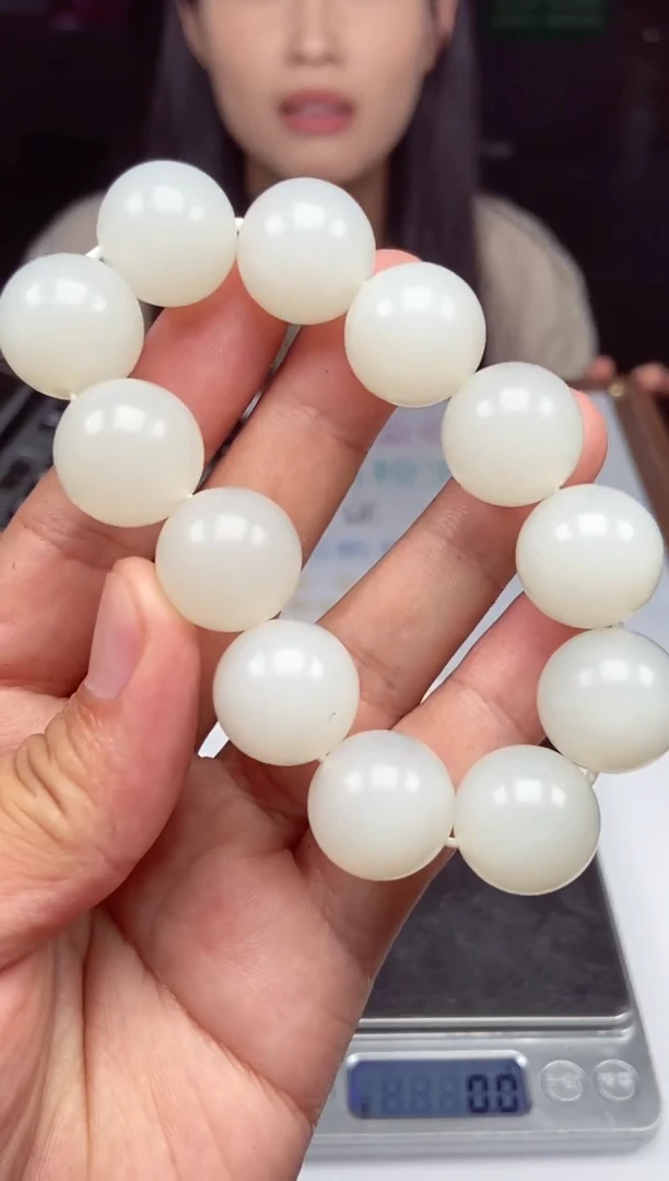 定制和田玉天然和田玉拍一发一