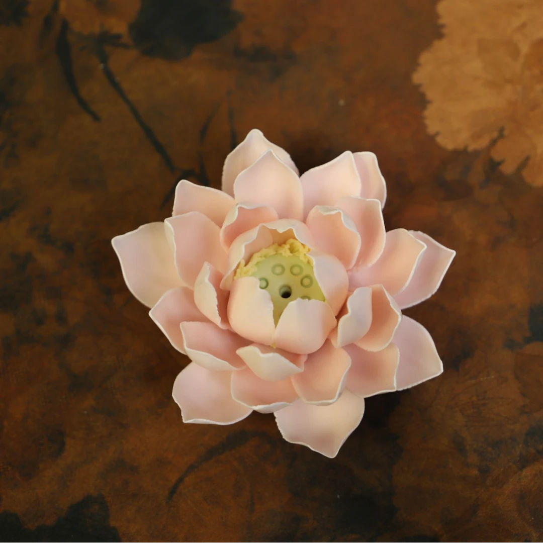 粉莲花香插茶宠摆件手工捏花