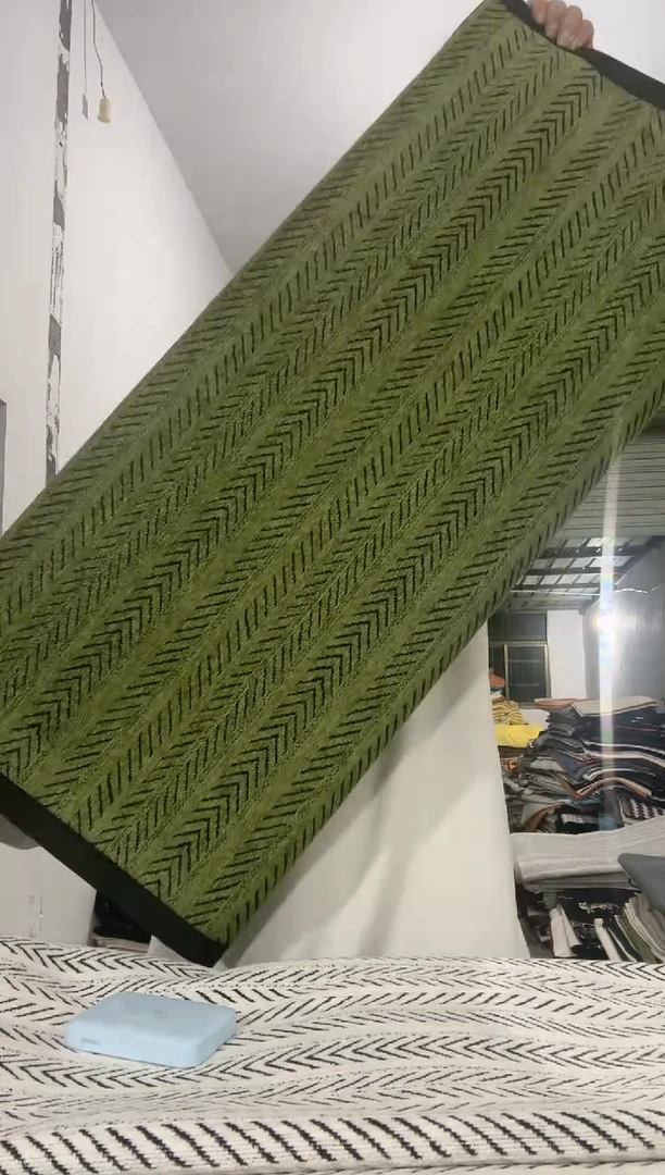 雪尼尔90*160  鱼骨纹  两张