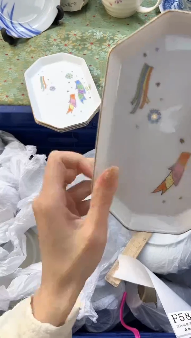 【闪购商品】瓷片          F584