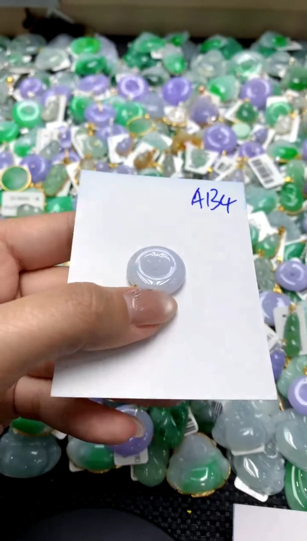 【闪购商品】翡翠颈饰18K金镶嵌1111111111111111