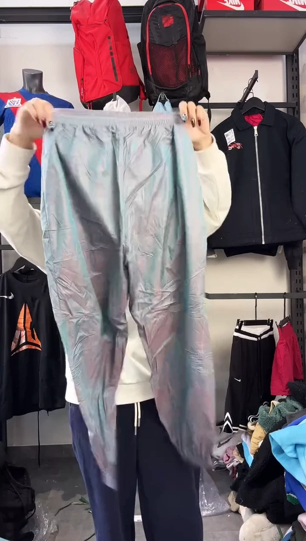 284闪购编码  阿迪运动卫衣裤以直播间过款为准 尺码155