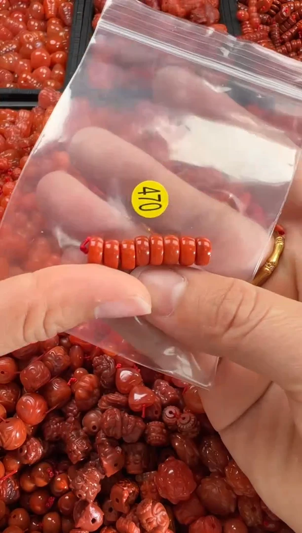 【闪购商品】南红玛瑙颈饰未镶嵌1