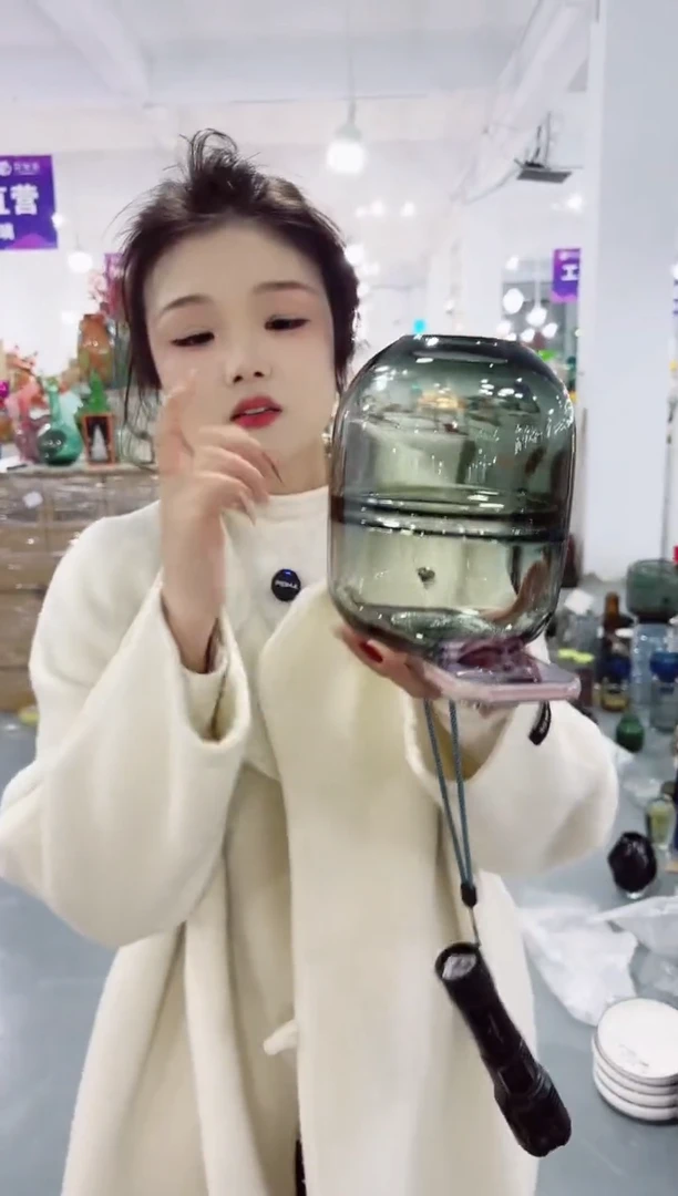 【闪购商品】玻璃私花主义花瓶厂-微瑕-BYIW