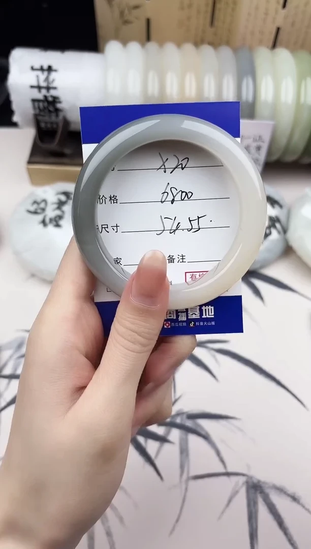 【闪购商品】和田玉手镯未镶嵌20