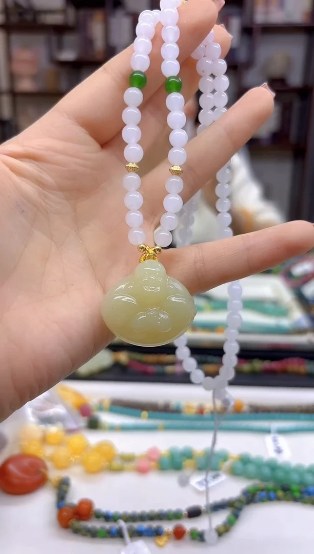 【闪购商品】和田玉毛衣链未镶嵌M659