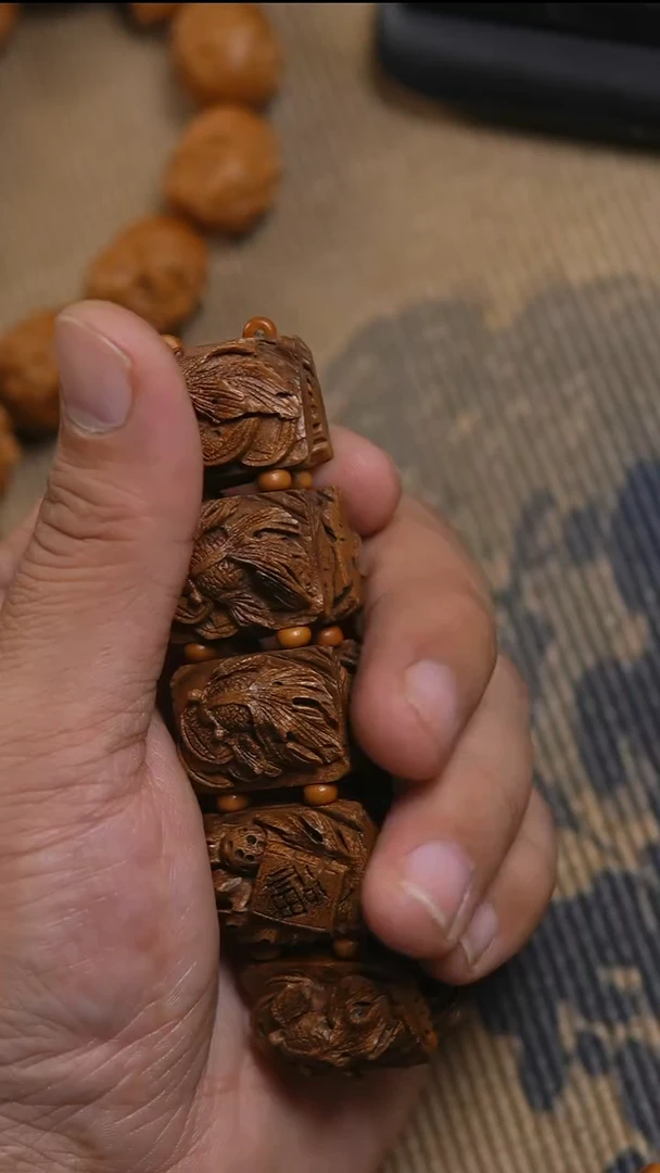 吊坠橄榄核ノ****シ与与与