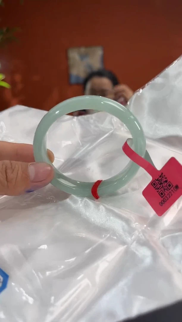 未镶嵌手镯翡翠翡翠手镯 51