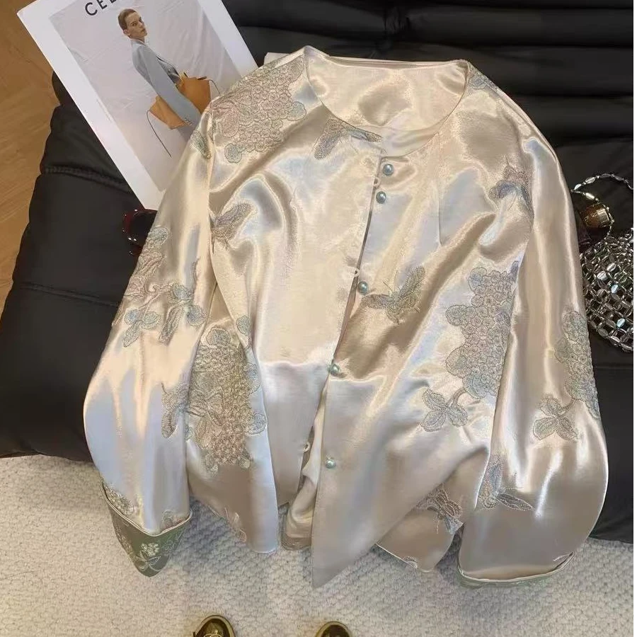 新中式女士长袖女早春新款气质休闲百搭圆领重工刺绣国风外套