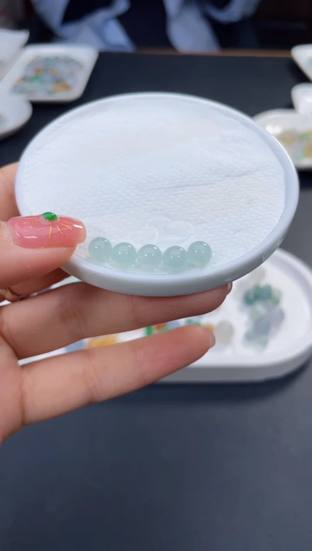 颈饰未镶嵌翡翠小*记啊A1280