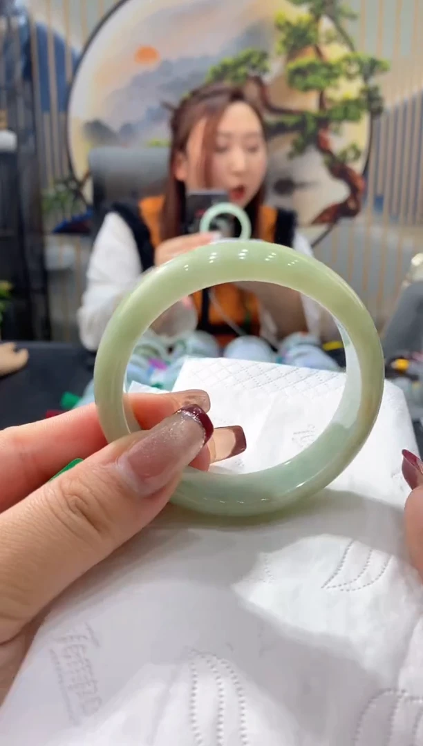 【闪购商品】翡翠手镯未镶嵌00009319