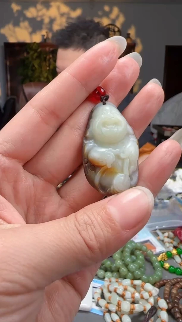 【闪购商品】和田玉颈饰未镶嵌拍一发一多样性发货