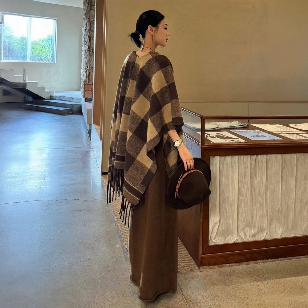 复古格子披肩针织外套女春秋季宽松设计感小众高级感气质流苏上衣