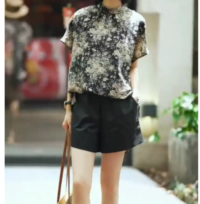 2025春季新款网红同款洋气减龄气质休闲上衣短裤女欣怡2