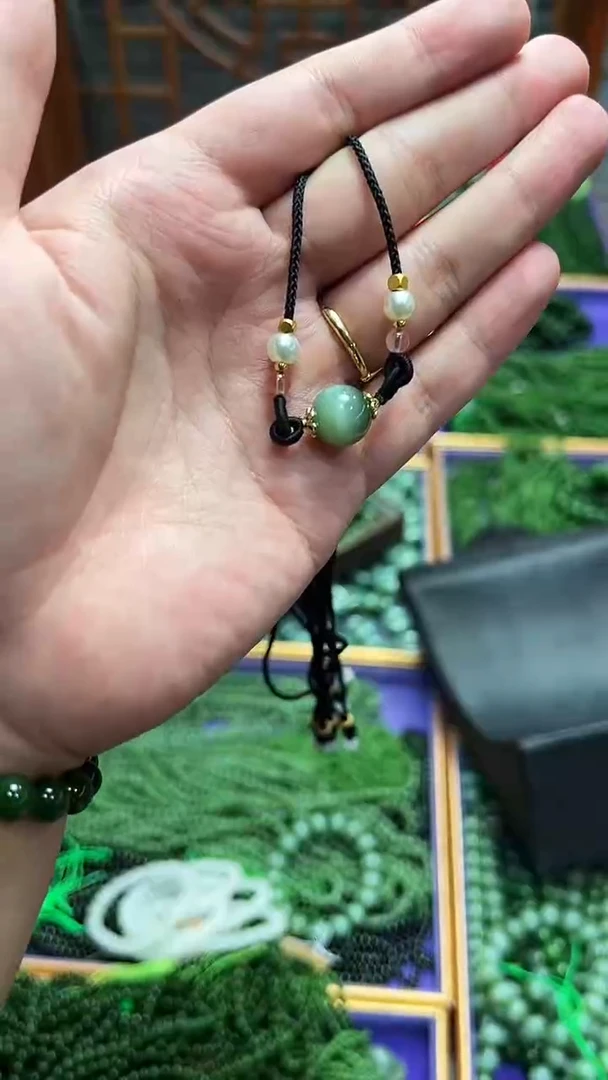 手串未镶嵌和田玉俄料猫眼珠子吊坠卡12