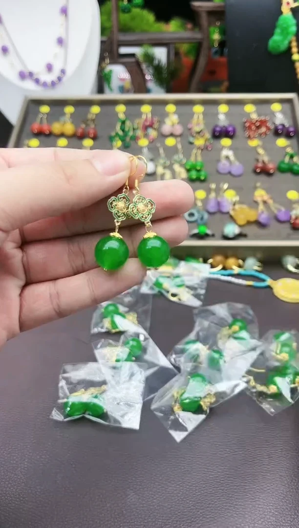 【闪购商品】玛瑙/玉髓耳钉银S925镶嵌b080000