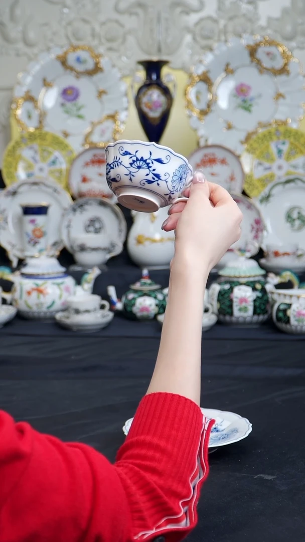 瓷婷婷中古器物如图所示22