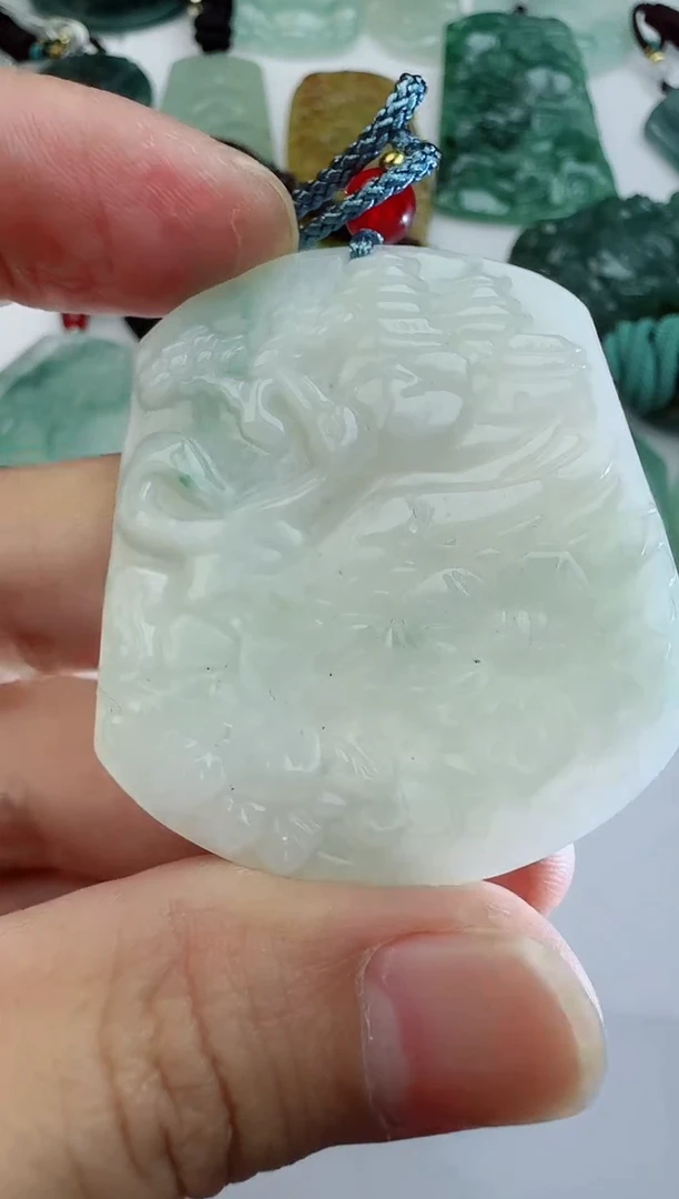 【闪购商品】翡翠吊坠(不含链)未镶嵌111111111111