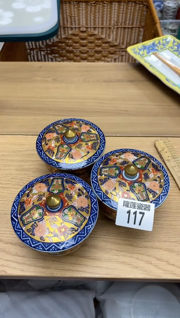 瓷片L****糖瓷器之美，尽在隆莲。