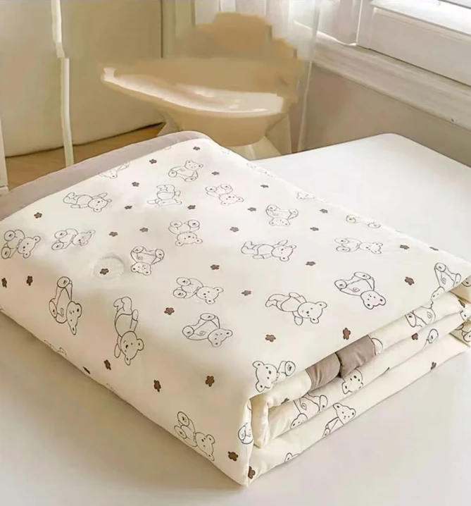 【小熊】 100*110cm凉感丝透气夏被