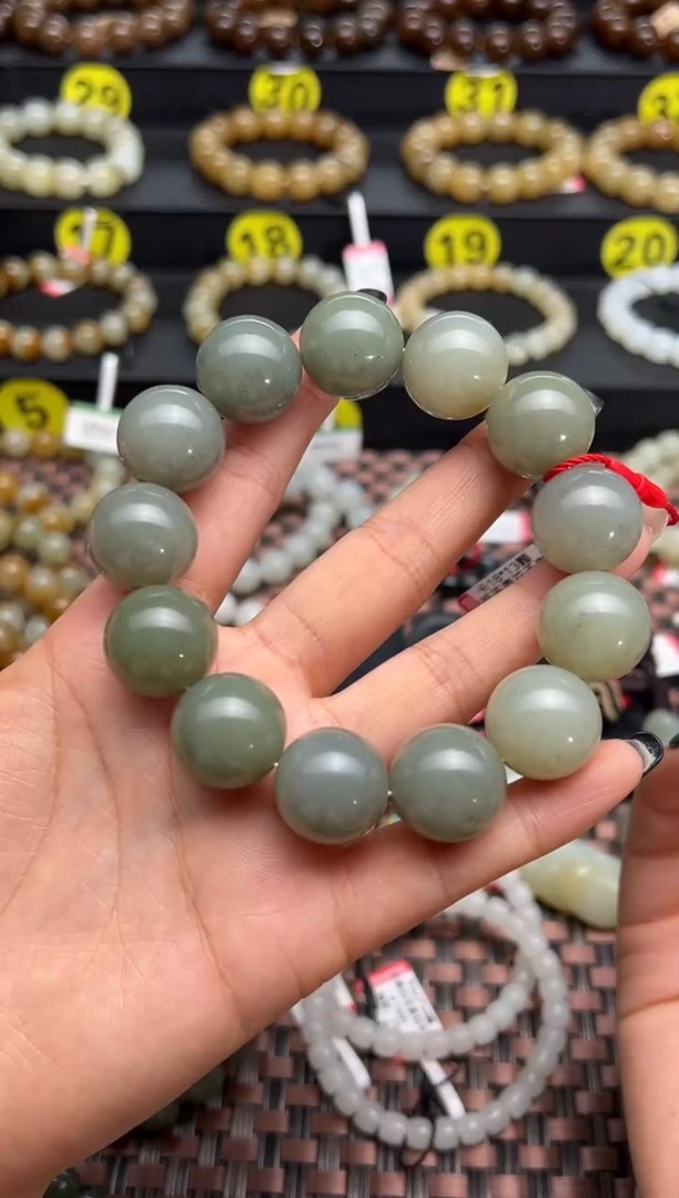 手串未镶嵌和田玉若羌青花手串卡18