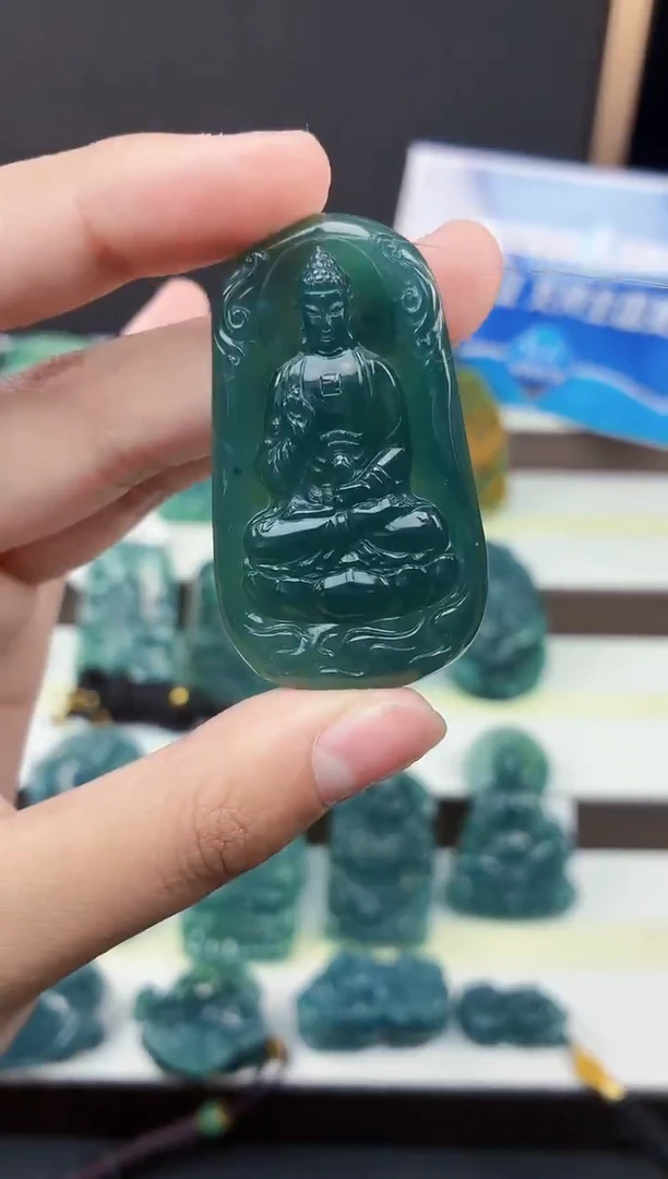 颈饰未镶嵌翡翠DLZ25120354