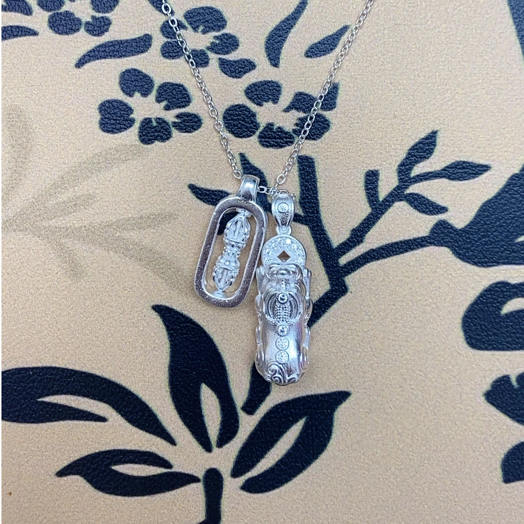 【抓紧处理】定制重工款气质风年味生肖挂饰723 貔貅金刚杵