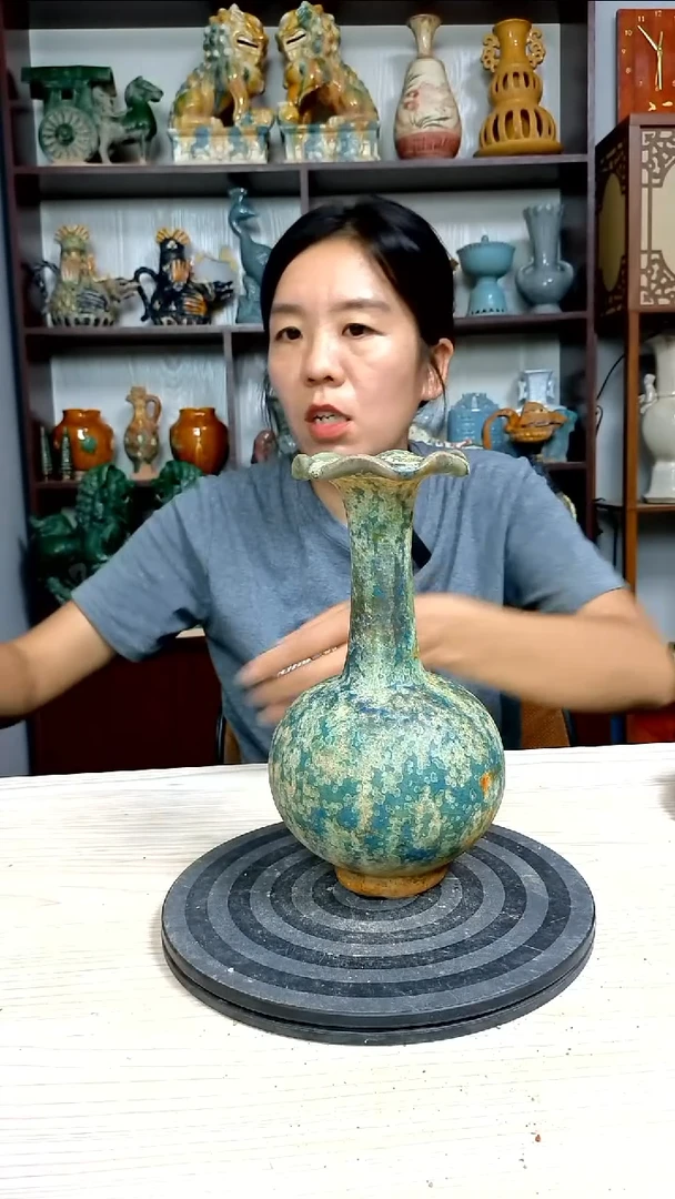 经典精美复古风格瓷器