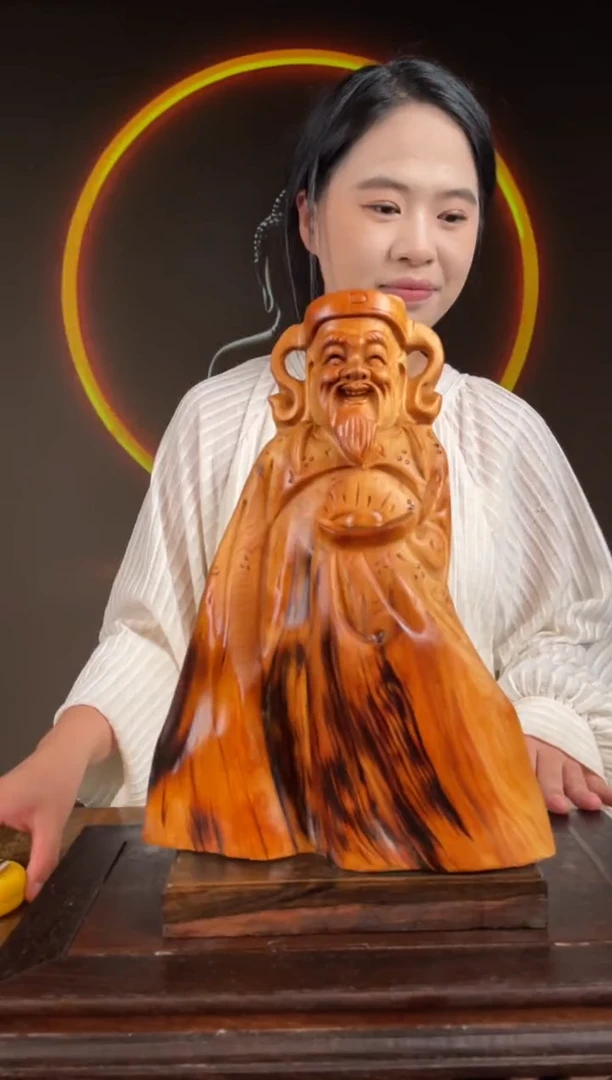 柏木（崖柏）手工摆件,先抢先得! 编号:204