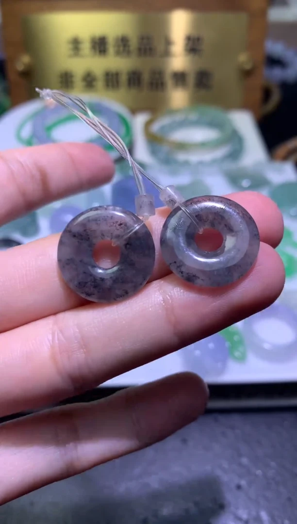 未镶嵌定制翡翠毛货