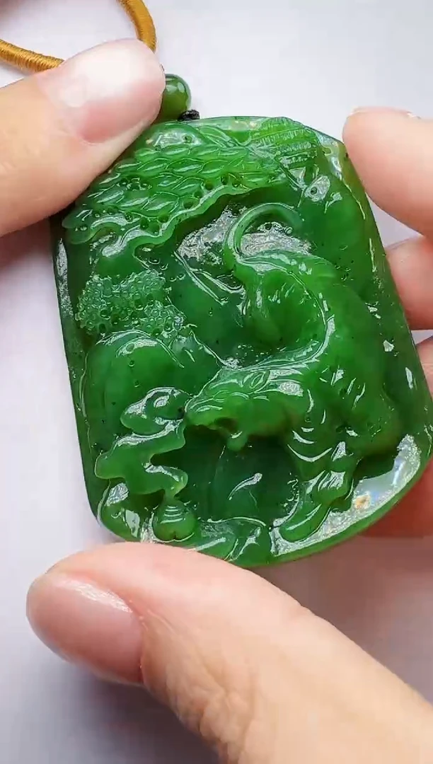 定制和田玉玉见匠心甄选天然和田玉（拍一发一）