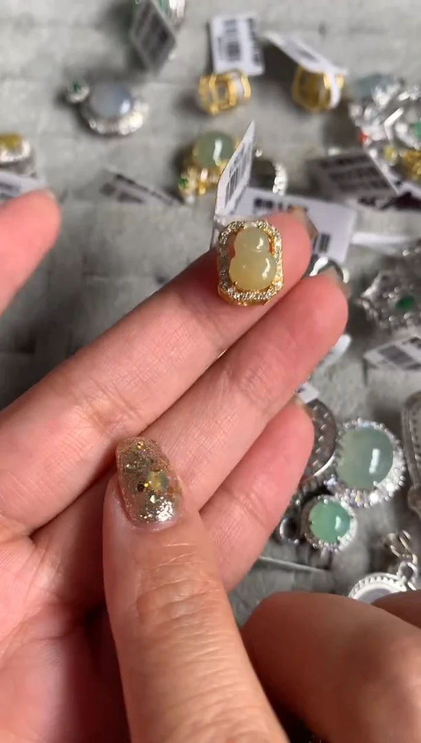 银S925镶嵌戒指翡翠吊坠