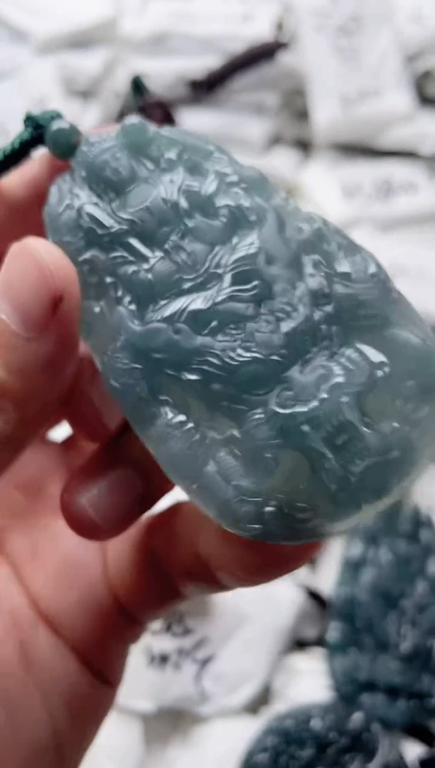 翡翠未镶嵌颈饰888888888